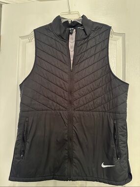 Nike Black Quilted Men's Sleeveless Vest with Swoosh